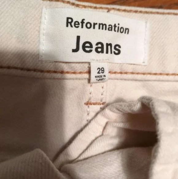Reformation Straight Jeans Size 29 - Picture 4 of 5